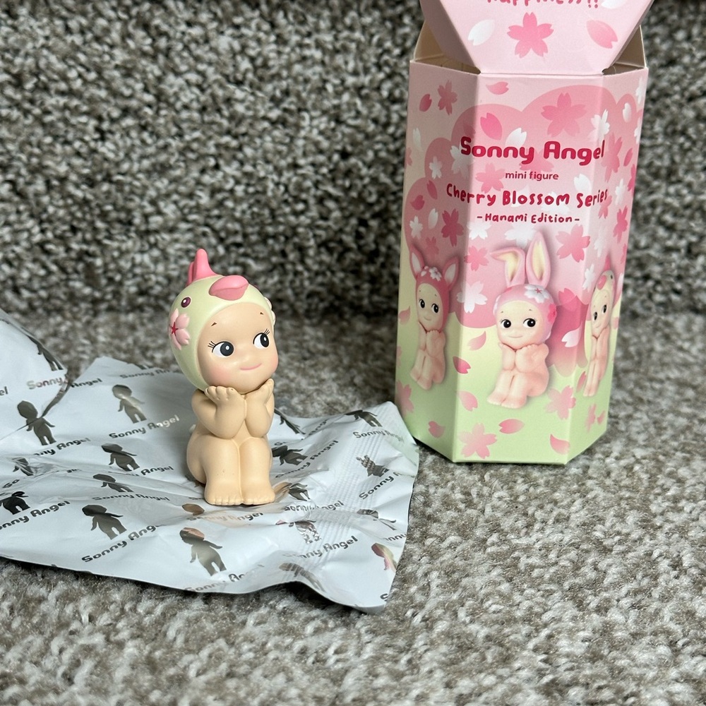 [Authentic] *Opened* Sonny Angel Cherry Blossom Series: Hanami Edition - Parrot